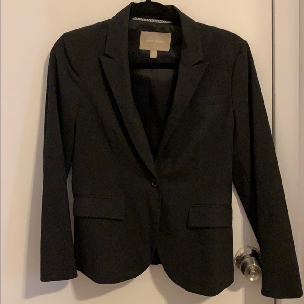 Banana republic charcoal grey blazer